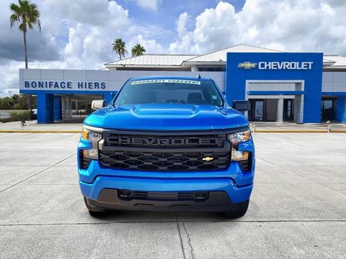 Used 2026 Chevrolet Silverado 1500 Custom AWD/4WD image 2