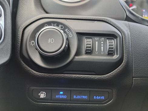 Used 2021 Jeep Wrangler Unlimited Rubicon 4xe w/ Cold Weather Group image 15