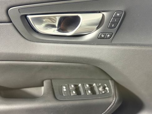 Used 2024 Volvo XC60 B5 Plus w/ Protection Package Premier AWD/4WD image 22