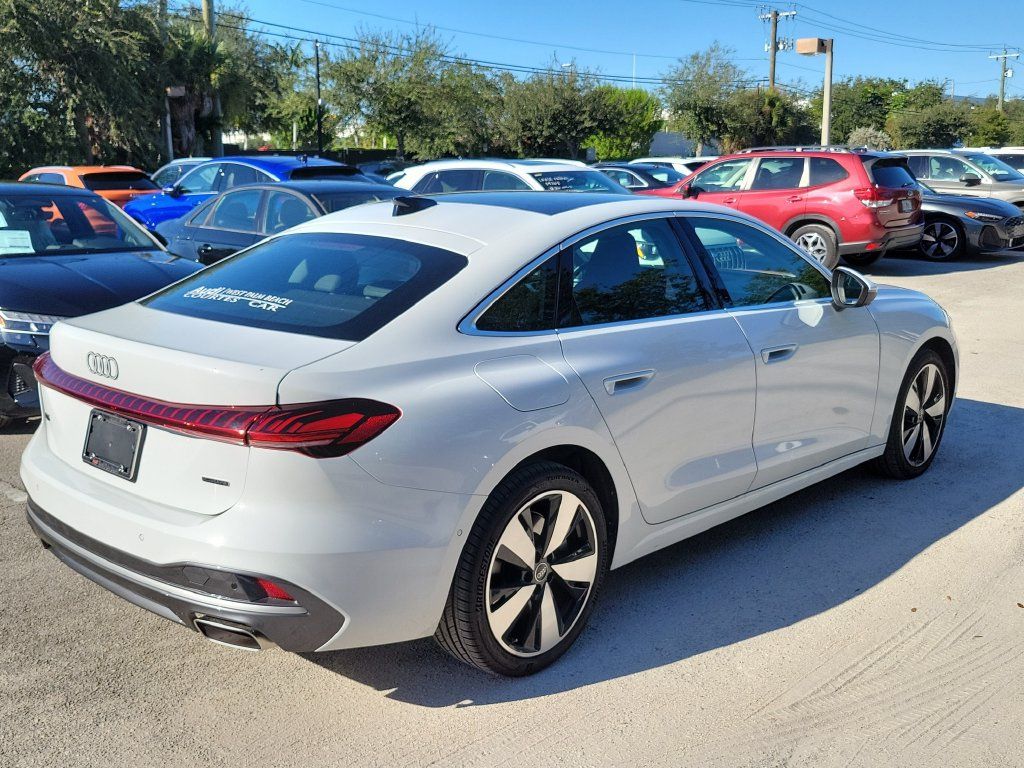 Used 2025 Audi A5 2.0T Premium Plus w/ Premium Plus AWD/4WD image 6
