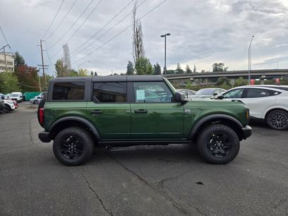 New 2025 Ford Bronco Big Bend w/ Black Diamond Package