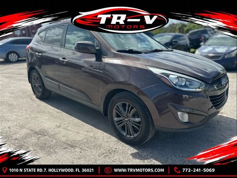 Used 2015 Hyundai Tucson SE FWD image 3