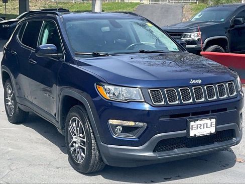 Used 2020 Jeep Compass Latitude w/ Cold Weather Group image 18