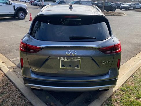 Used 2021 INFINITI QX50 Luxe image 30