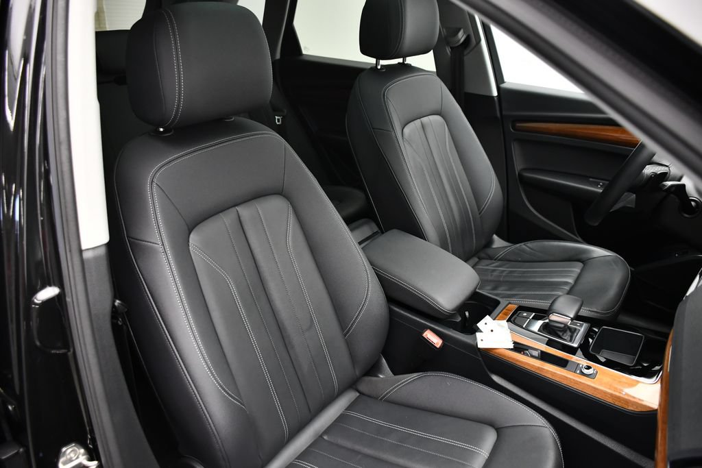 Certified 2023 Audi Q5 2.0T Premium w/ Convenience Package AWD/4WD image 50