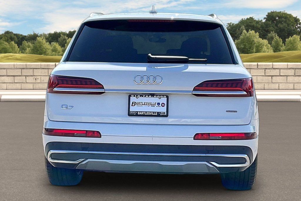 Used 2023 Audi Q7 3.0T Premium Plus AWD/4WD image 4