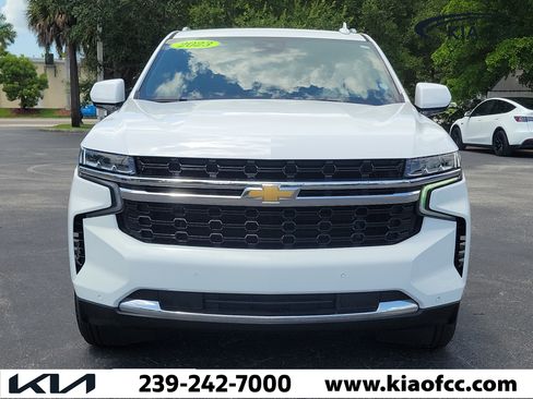 Used 2023 Chevrolet Tahoe LS RWD image 2