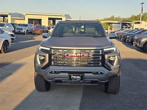 New 2026 GMC Canyon Denali image 2