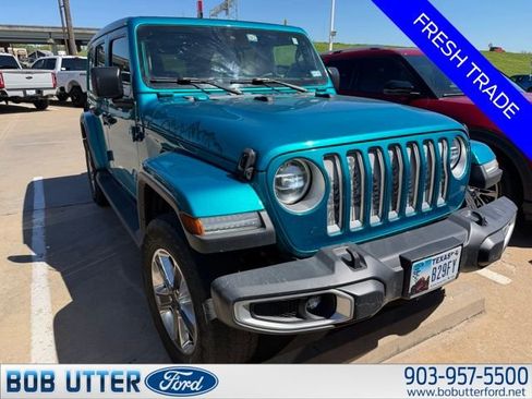 Used 2020 Jeep Wrangler Unlimited Sahara image 2