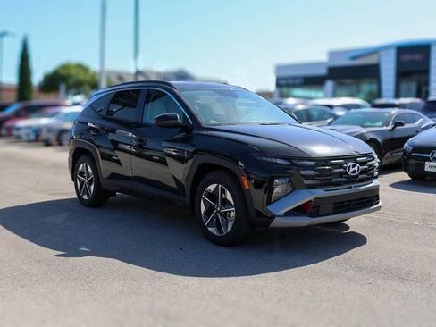 New 2026 Hyundai Tucson SEL FWD image 1