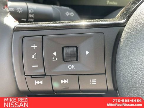 New 2026 Nissan Kicks SR w/ Cold Weather Package image 13