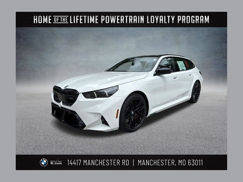 New 2027 BMW M5 Touring AWD/4WD image 1