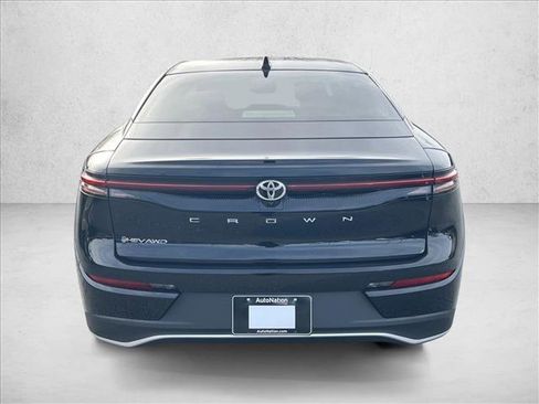 New 2026 Toyota Crown XLE image 8