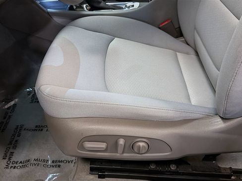 Used 2024 Chevrolet Malibu LT FWD image 20