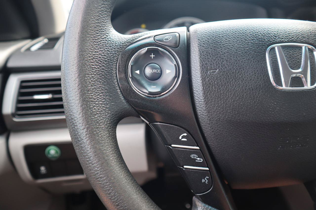 Used 2013 Honda Accord LX image 49