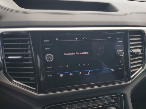 Used 2022 Volkswagen Atlas SE image 24