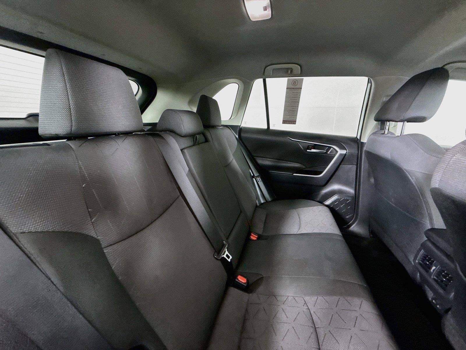 Certified 2025 Toyota RAV4 XLE AWD/4WD image 40