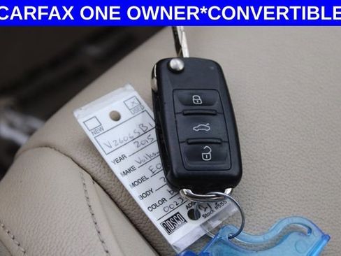 Used 2015 Volkswagen Eos Executive image 31