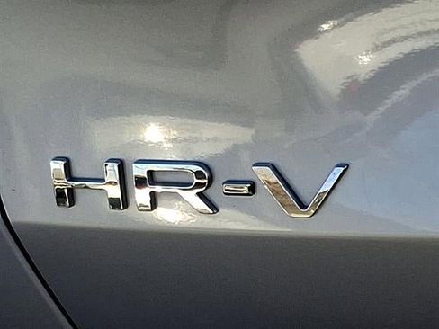 Used 2023 Honda HR-V EX-L image 30