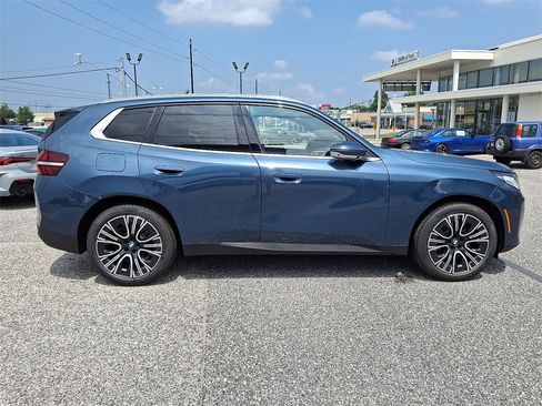 Used 2025 BMW X3 xDrive30i w/ Premium Package image 7