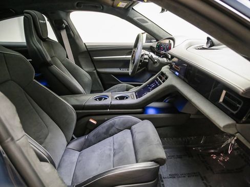 Certified 2025 Porsche Taycan Turbo GT AWD/4WD image 20