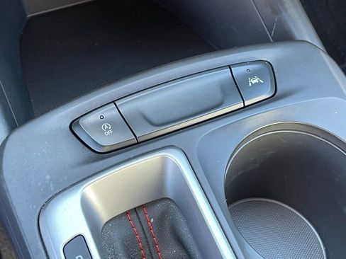 Used 2024 Chevrolet Trax RS w/ Driver Confidence Package image 23