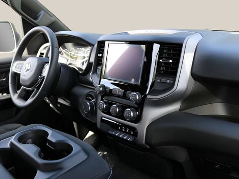 New 2026 RAM 1500 Express RWD image 18