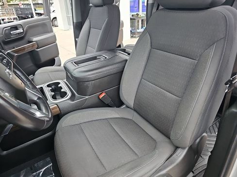 Used 2022 Chevrolet Silverado 1500 RST w/ LPO, Blackout Package image 14