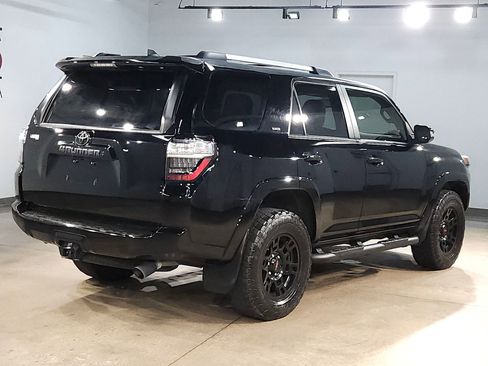 Used 2023 Toyota 4Runner SR5 Premium w/ Moonroof Package AWD/4WD image 7