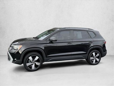 Used 2025 Volkswagen Taos S AWD/4WD image 4