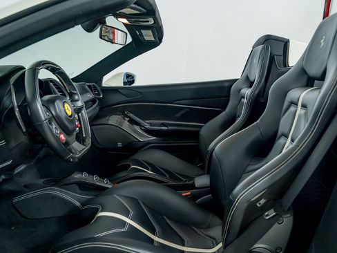 Used 2018 Ferrari 488 Spider RWD image 37