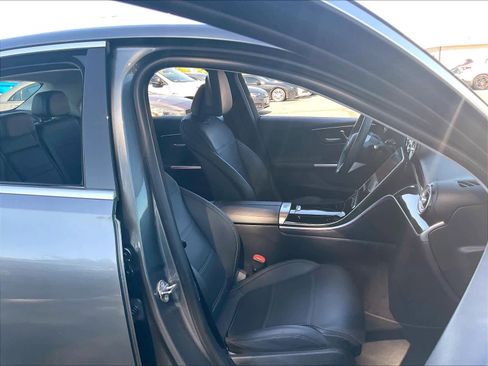 Used 2022 Mercedes-Benz C 300 Sedan image 10
