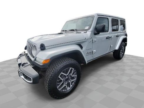 Used 2024 Jeep Wrangler Unlimited Sahara image 1