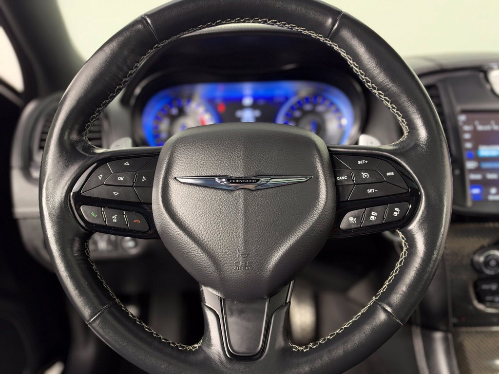 Used 2023 Chrysler 300 C RWD image 12