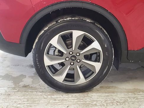 Used 2024 Ford Escape Platinum image 5