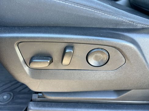 Certified 2022 Chevrolet Silverado 1500 LT image 18