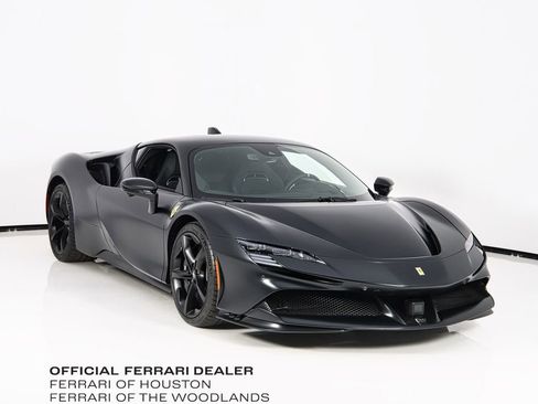 Used 2023 Ferrari SF90 Stradale AWD/4WD image 1