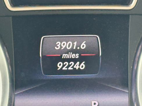 Used 2015 Mercedes-Benz ML 350 2WD image 31