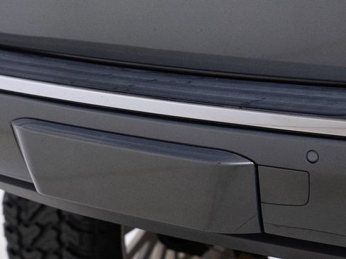 Used 2018 GMC Yukon XL Denali w/ Denali Ultimate Package image 19