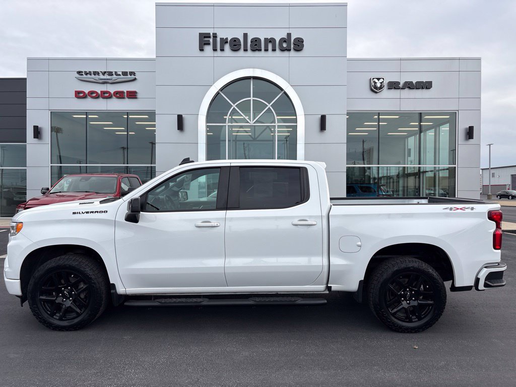 Used 2023 Chevrolet Silverado 1500 RST w/ All Star Edition Plus AWD/4WD image 2