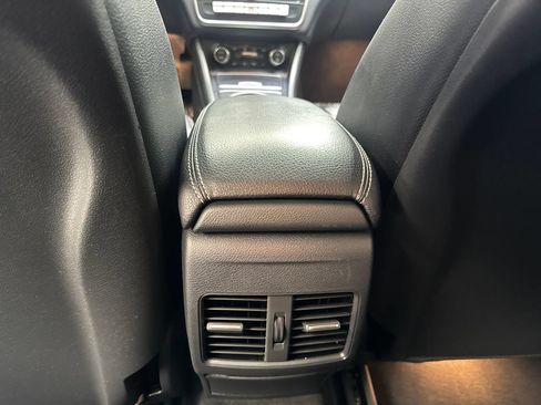 Used 2019 Mercedes-Benz CLA 250 4MATIC image 66