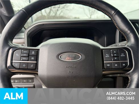 Used 2024 Ford F250 Platinum image 33