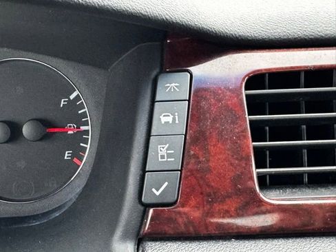 Used 2006 Chevrolet Impala LT image 24