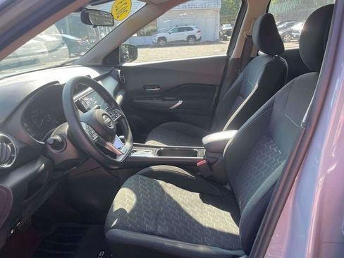 Used 2023 Nissan Kicks SV FWD image 17