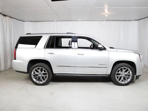 Used 2018 GMC Yukon Denali AWD/4WD image 2