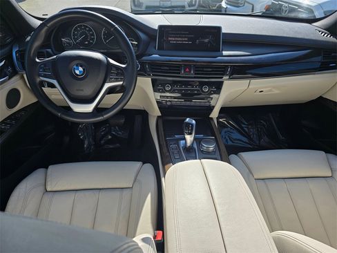 Used 2017 BMW X5 xDrive40e image 17