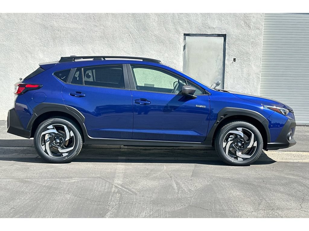 New 2026 Subaru Crosstrek 2.5i Limited w/ Crosstrek Mirror Package AWD/4WD image 2