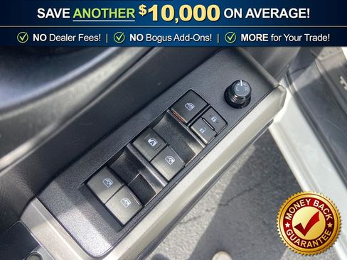 Used 2021 Toyota Tacoma SR5 image 16