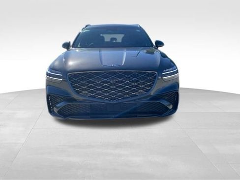 Used 2026 Genesis GV70 2.5T Sport Prestige image 2