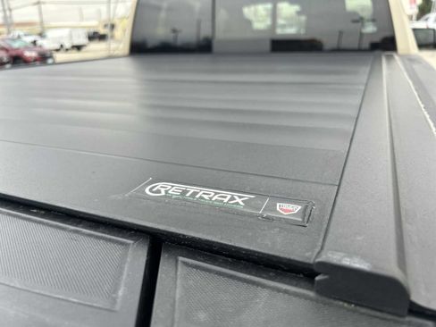 Used 2023 GMC Sierra 1500 AT4 w/ AT4 Premium Package image 33